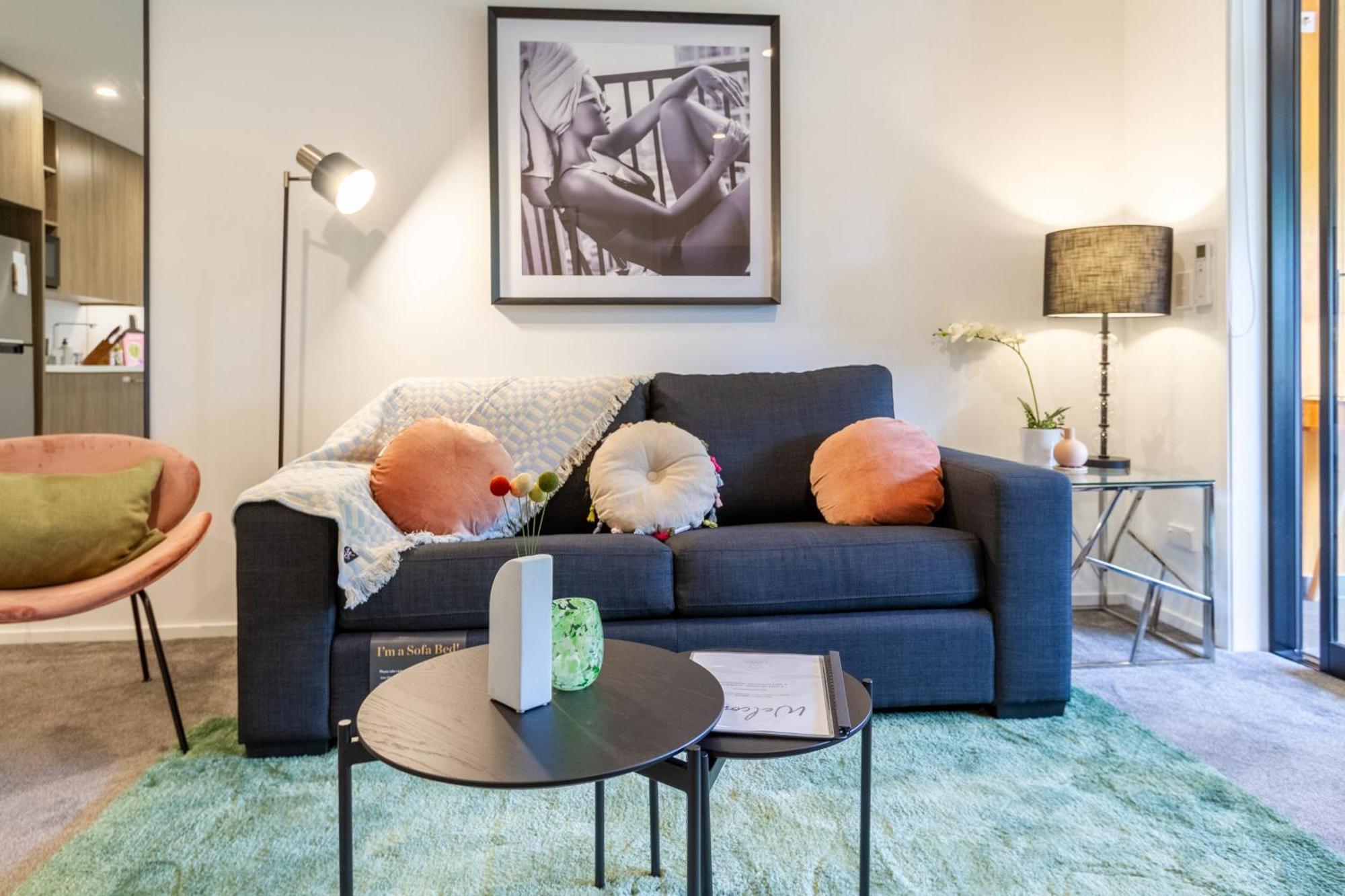 Cozy 1-Bed Apartment With Park Views, Sleeps 4 Christchurch Exterior photo